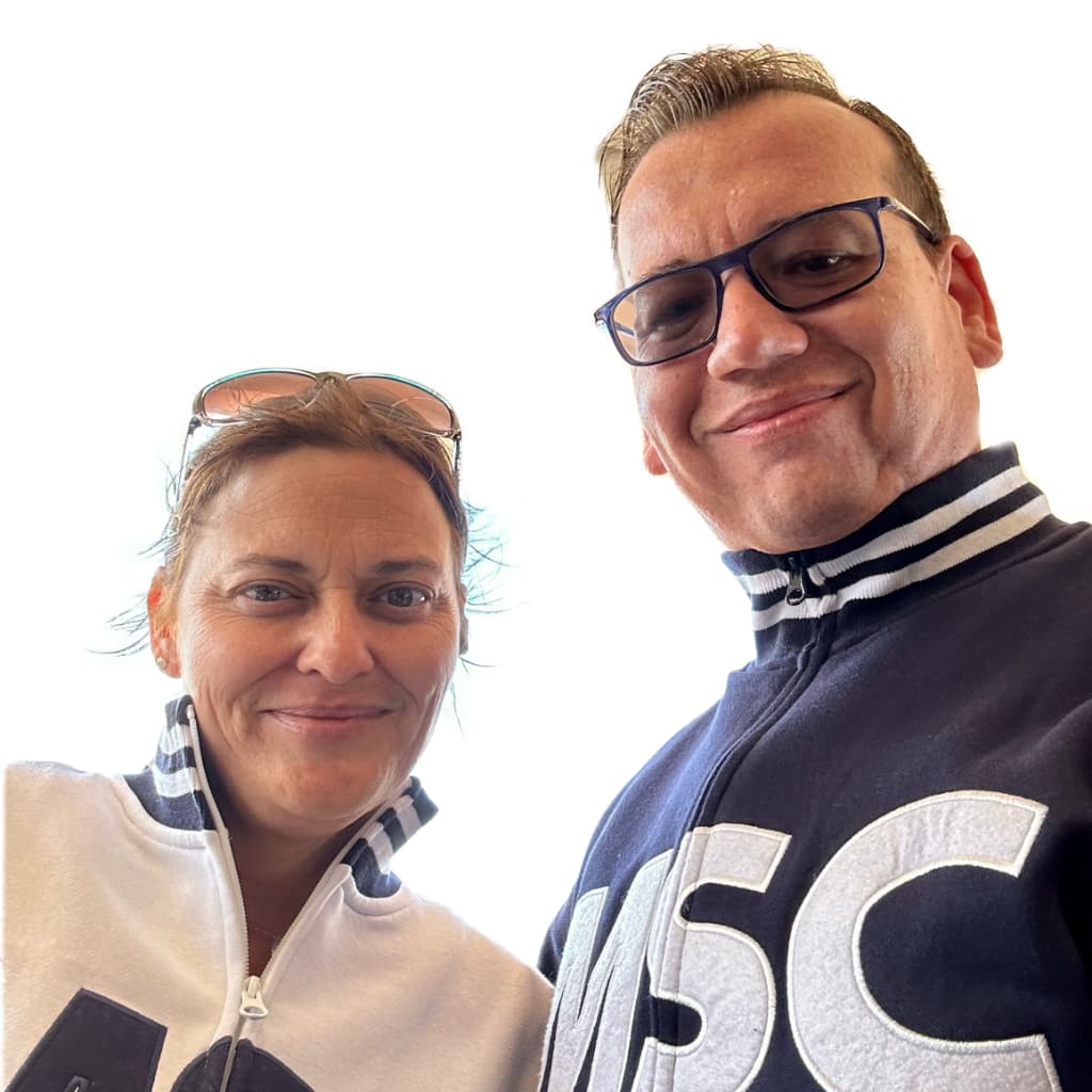 Matthew Wood and his wife, the people behind MattMadeMe